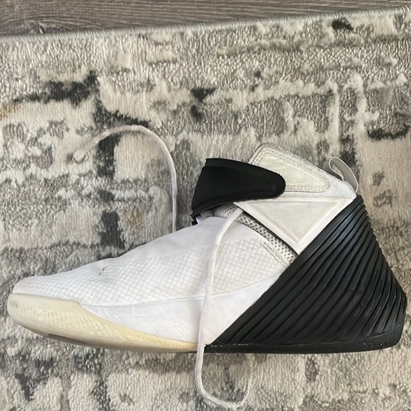 Jordan - Picture 7 of 9